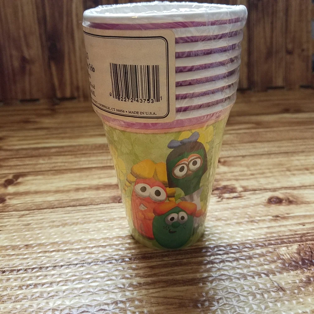 VeggieTales Friends Trio Party Paper Cups 8 9oz. Birthday Summer